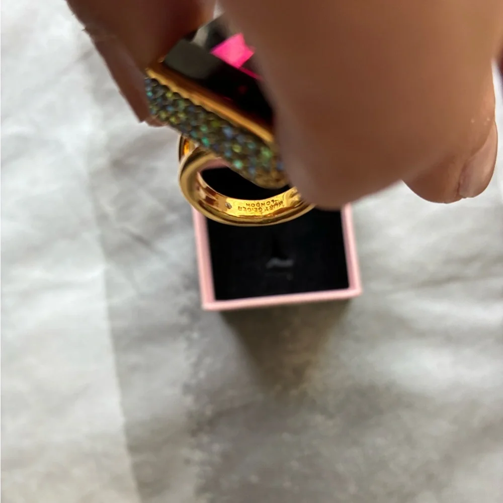 Kurt Geiger Pink and Gold Ring, size small 5-5.5 - Picture 10 of 13